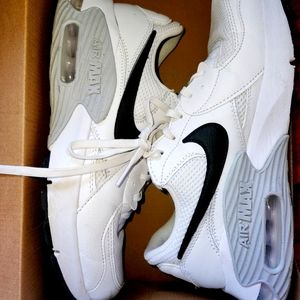 Men's size 8 Nike air max